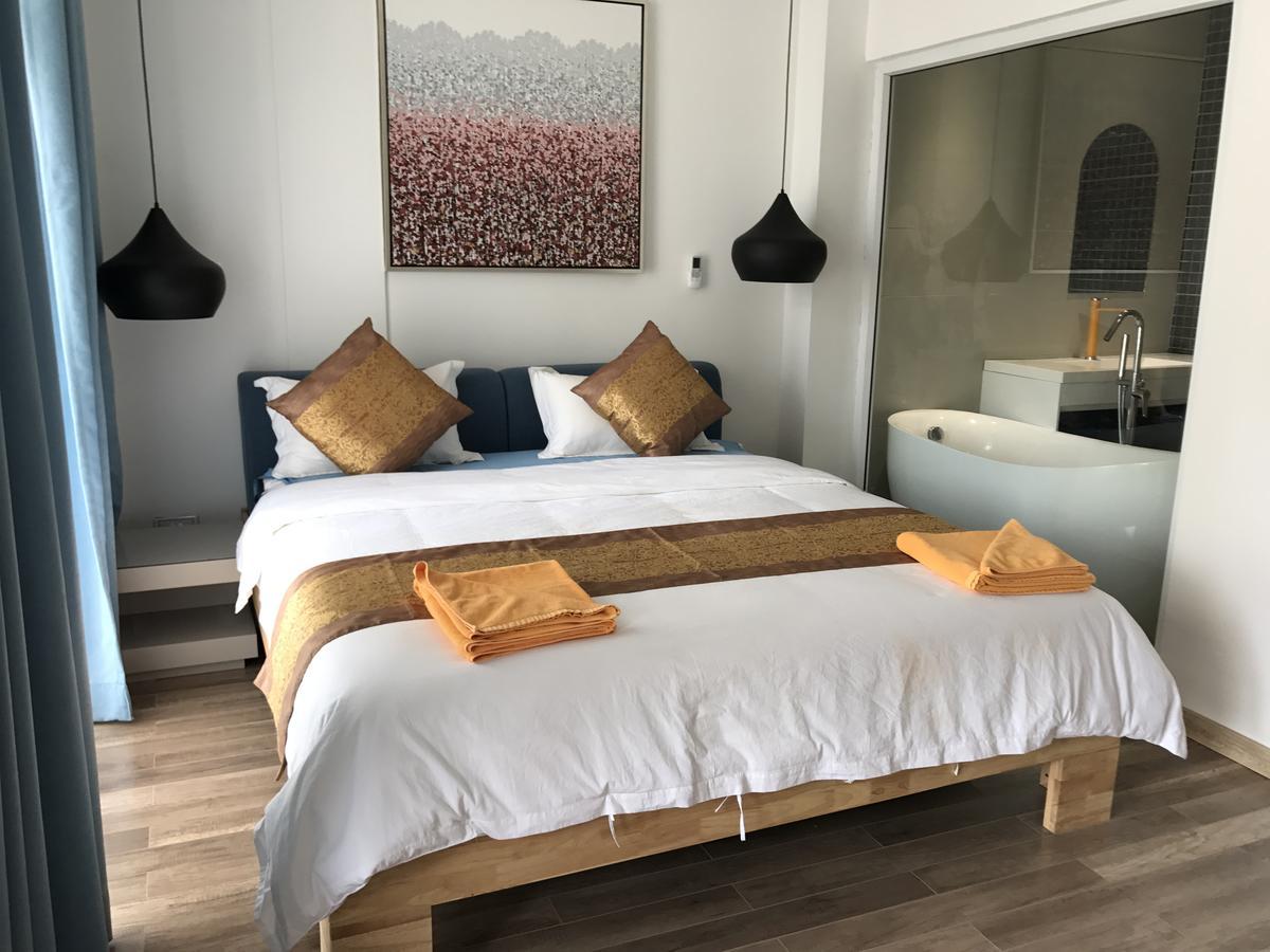 Benny'S City Hotel Сиануквиль Экстерьер фото