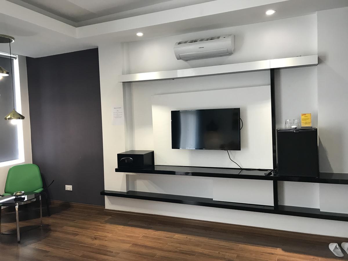 Benny'S City Hotel Сиануквиль Экстерьер фото
