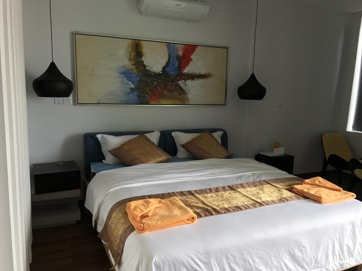 Benny'S City Hotel Сиануквиль Экстерьер фото